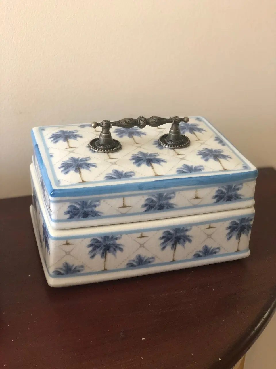 Key Largo Homewares Blue Palm Trinket Box