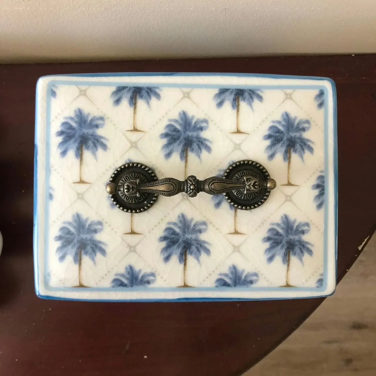 Key Largo Homewares Blue Palm Trinket Box