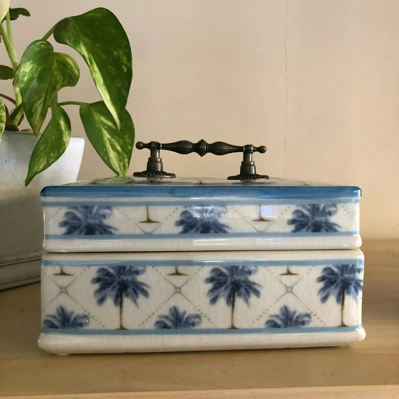 Key Largo Homewares Blue Palm Trinket Box