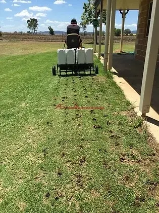 Lawn Core Plug Aerator - 40 / 100cm