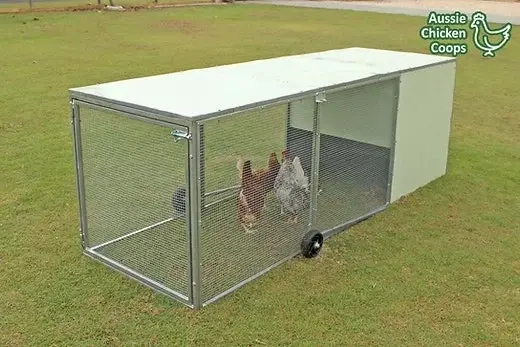 Portable Chicken Tractor Coop with Wheels