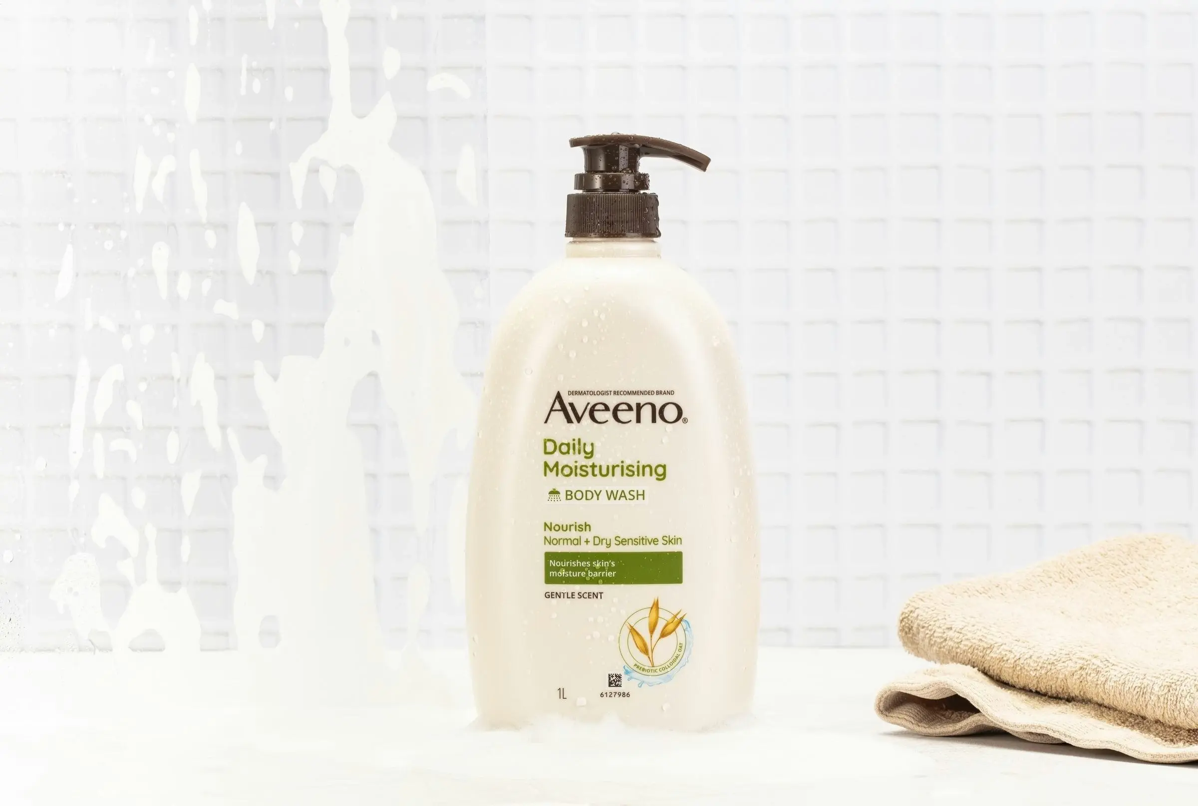 Aveeno Active Naturals Daily Moisturising Body Wash Soothing Oatmeal 1L