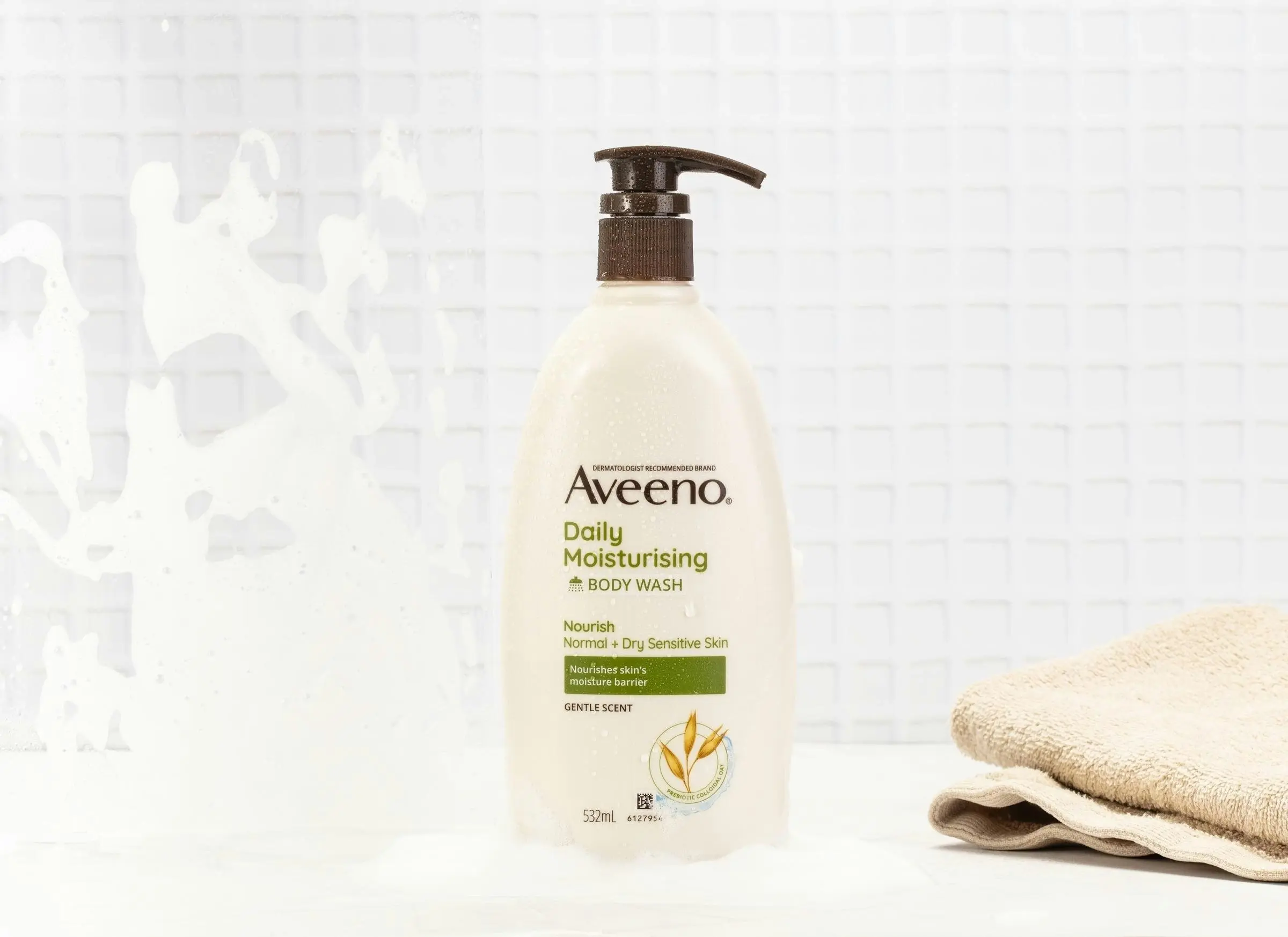 Aveeno Daily Moisturising Lightly Fragranced Body Wash 532mL