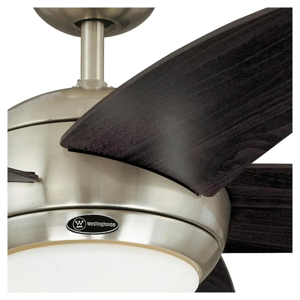 Westinghouse 132cm Brendan Ceiling Fan Reverse Airflow/17W LED Light Chrome