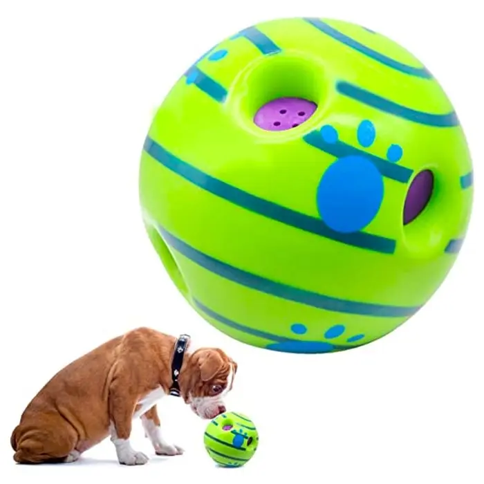 Cushy Pets 15cm Outdoor/Indoor Vinyl Giggle Sound Dog/Pet Toy Playing Ball Green