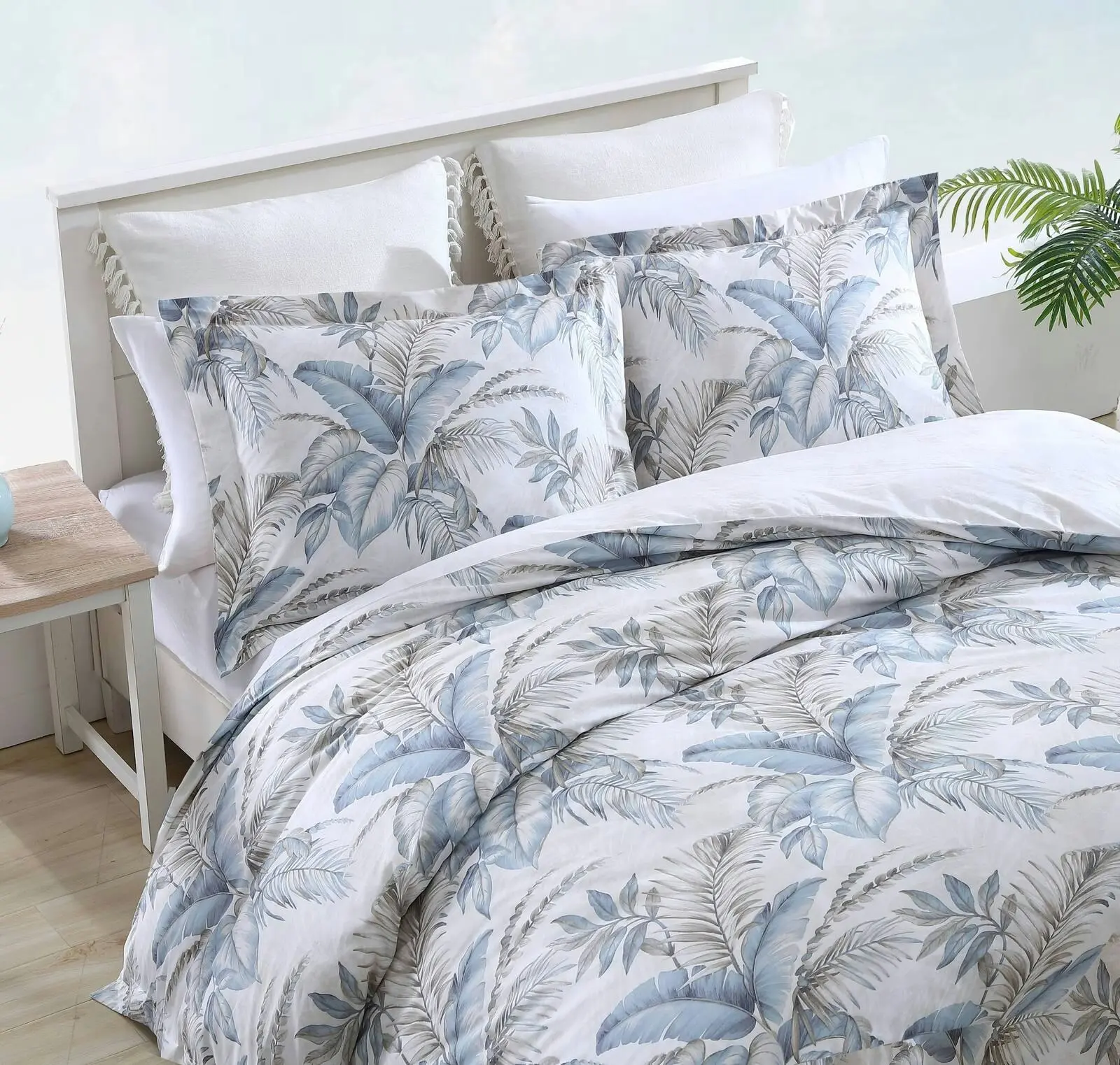 Tommy Bahama Queen Bed Bakers Bluff Quilt Cover Set w/ 2x Pillowcase Blue/Silver