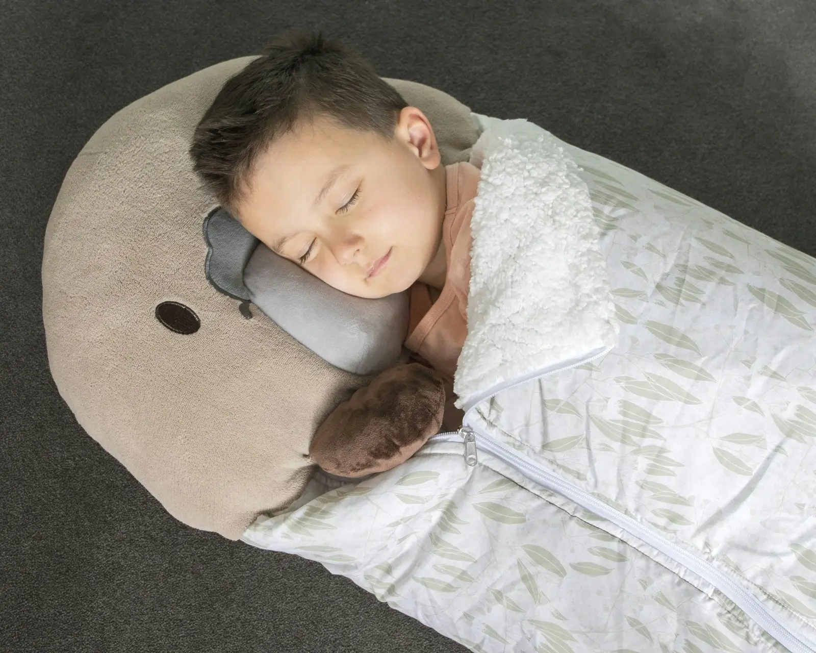 Jelly Bean 137cm Puggle Kids Native Napper/Winter Blanket/Pillow Sleeping Bag