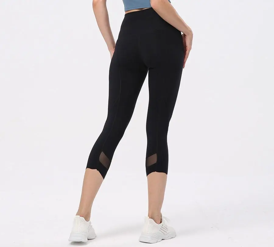 Tarramarra High-Rise Scalloped Hem 7/8 Crop Flow Active Legging