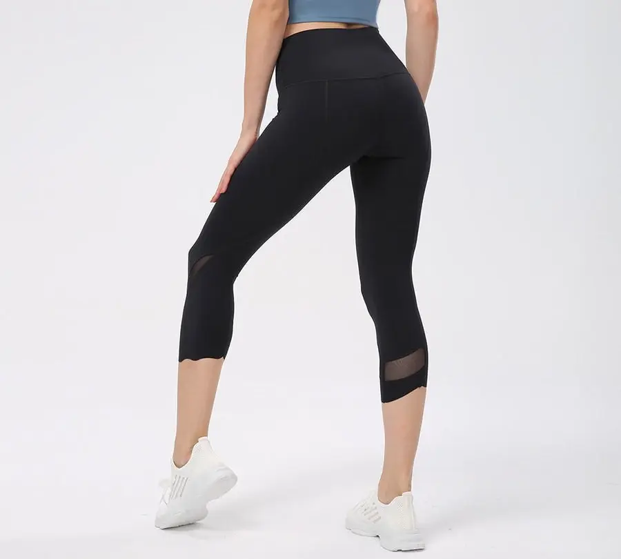 Tarramarra High-Rise Scalloped Hem 7/8 Crop Flow Active Legging