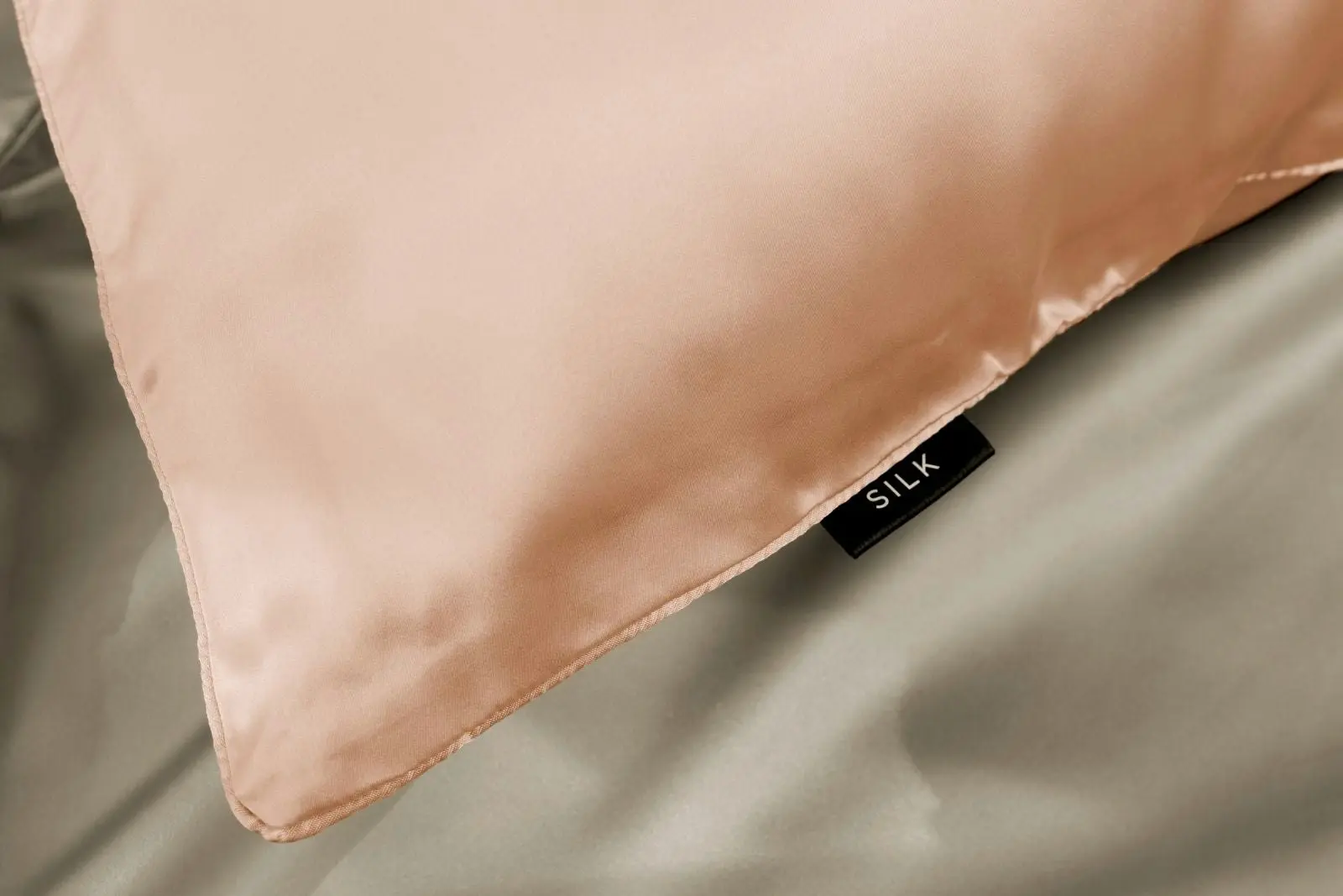 ARDOR "Peach Spritz" SILK PILLOWCASE PEACH