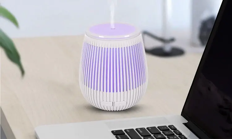 TODO 100Ml Humidifier Aromatherapy Diffuser Usb Powered 7 Colour Led - White