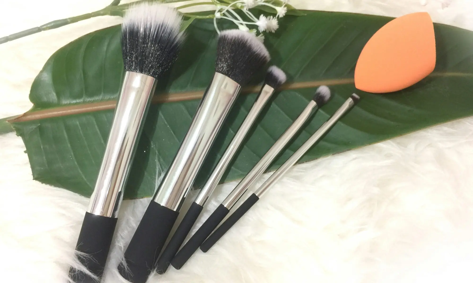 5 Pc All In One Makeup Brush Set Multi Task Brushes Silver