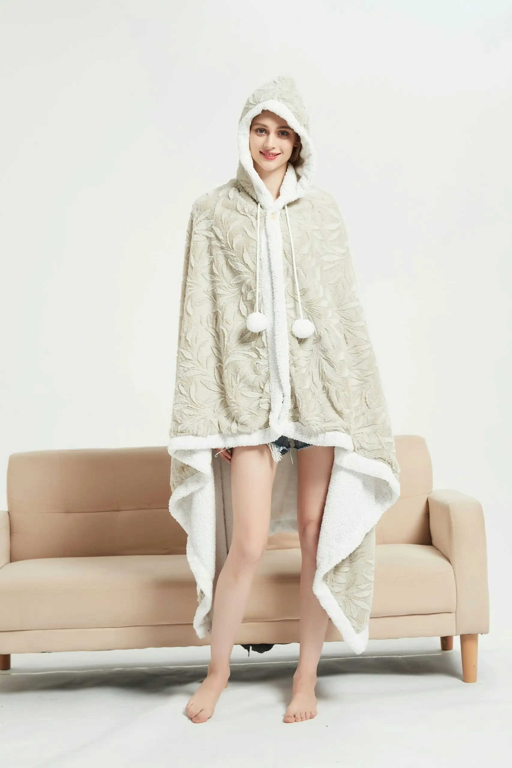 Ramesses Faux Fur Hooded Robe