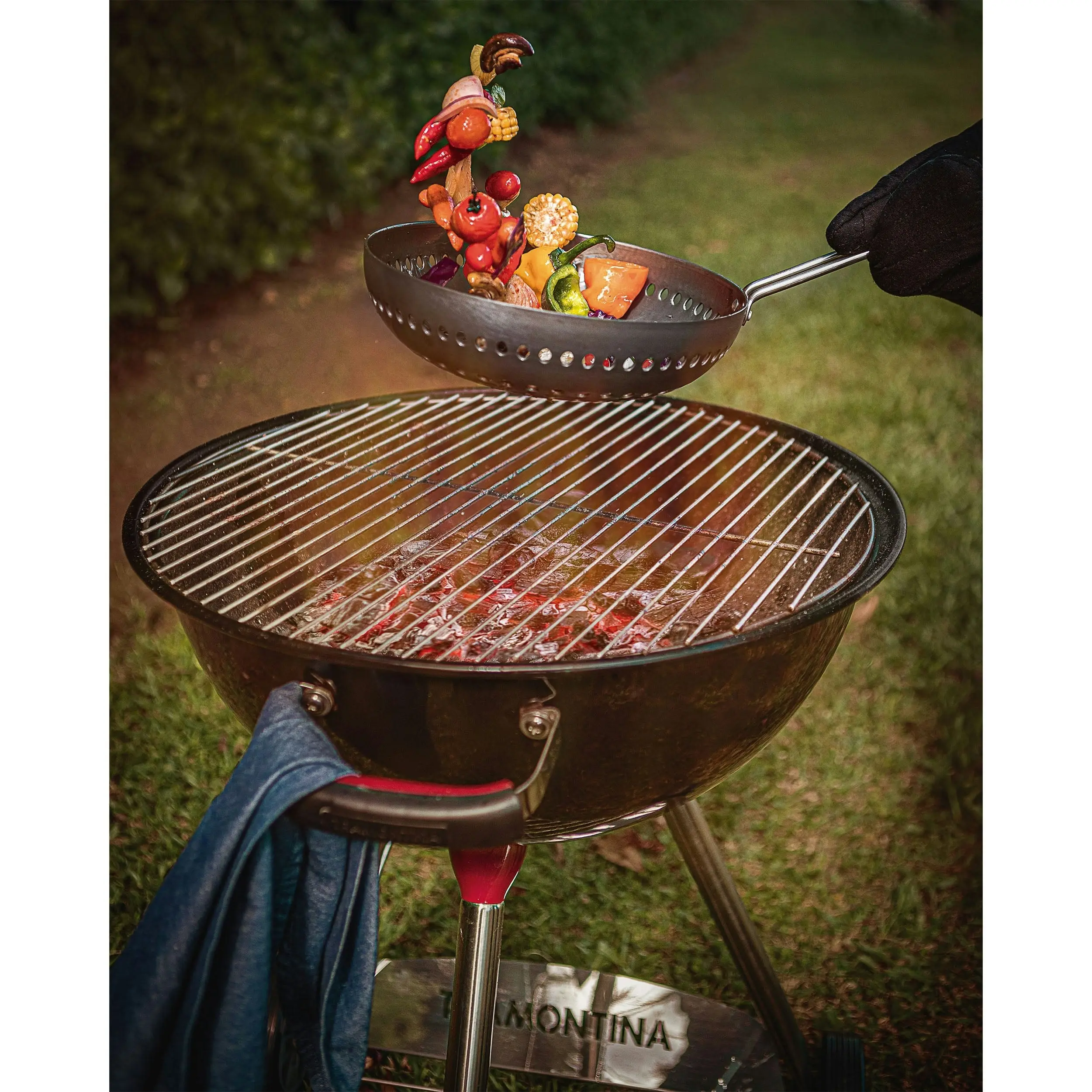 Tramontina Churrasco Charcoal Barbecue Grill, 56L