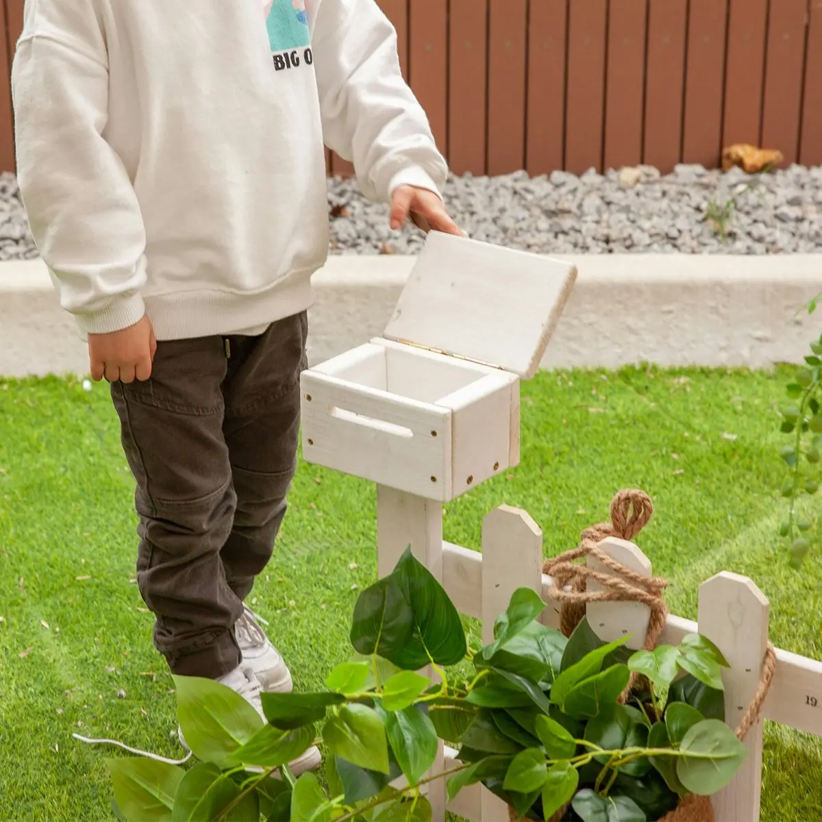 Lifespan Kids Teddy Cubby House in Natural Timber (V2) with Floor