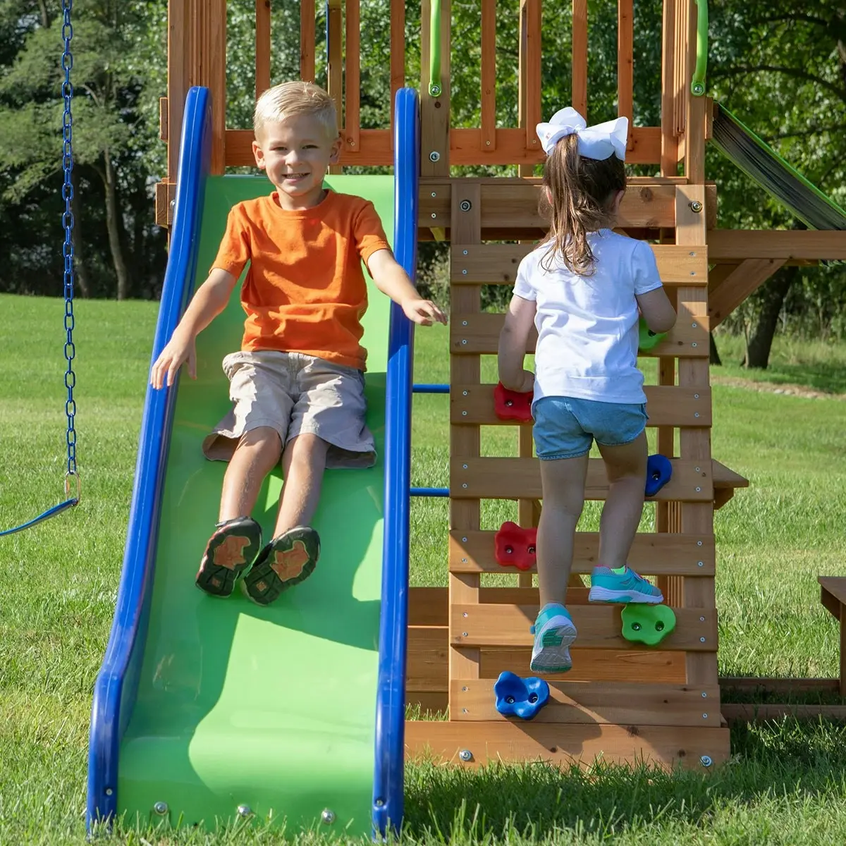 Backyard Discovery Northbrook Play Centre