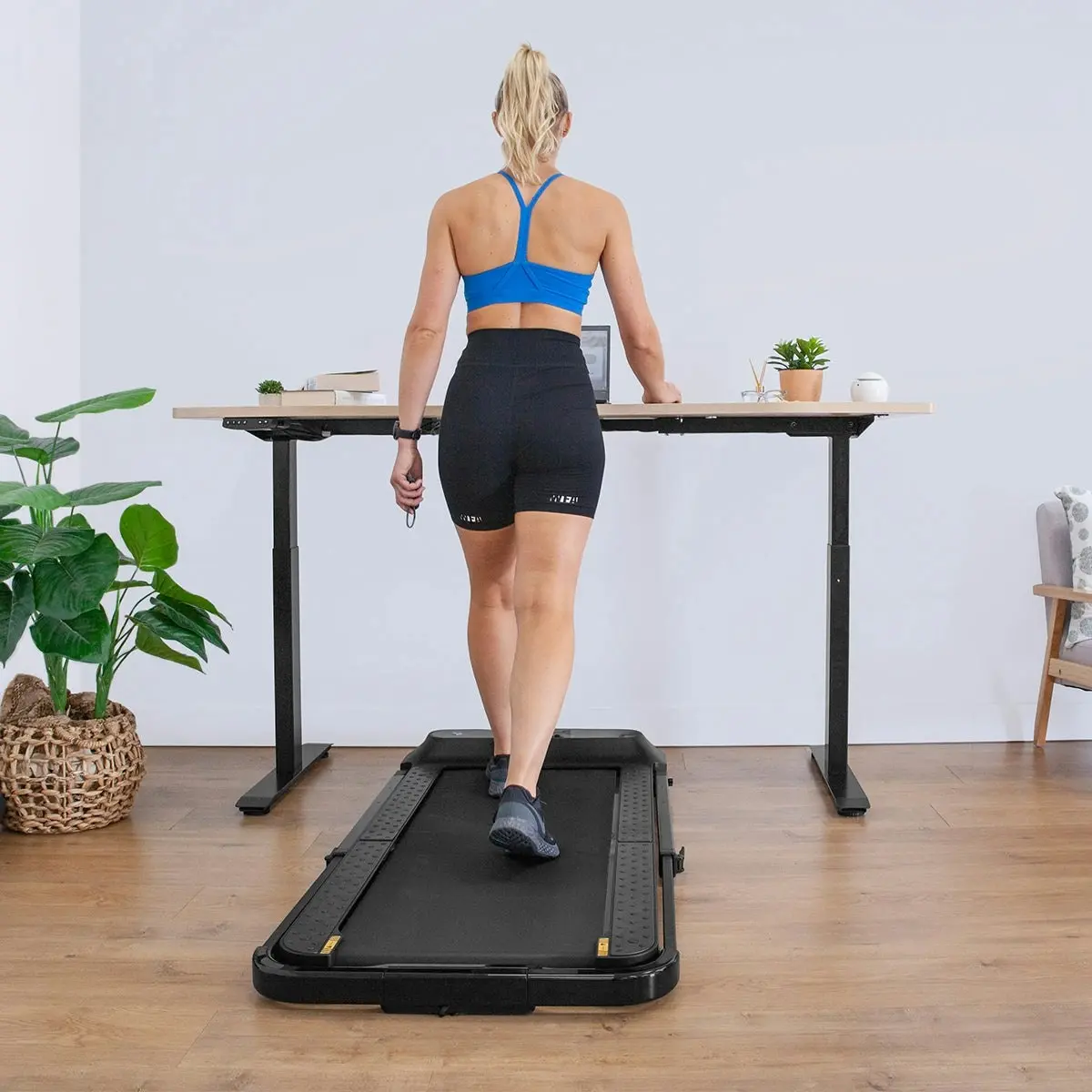 Lifespan Fitness V-FOLD Treadmill with ErgoDesk Automatic Standing Desk 1500mm in Oak