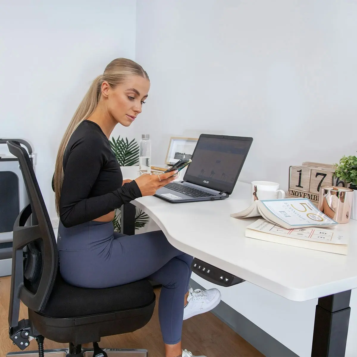 Lifespan Fitness ErgoDesk Automatic Standing Desk 1800mm (White)