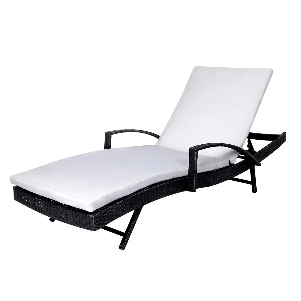 Levede Sun Lounger Wicker Lounge Outdoor Furniture Garden Patio Bed Cushion Pool