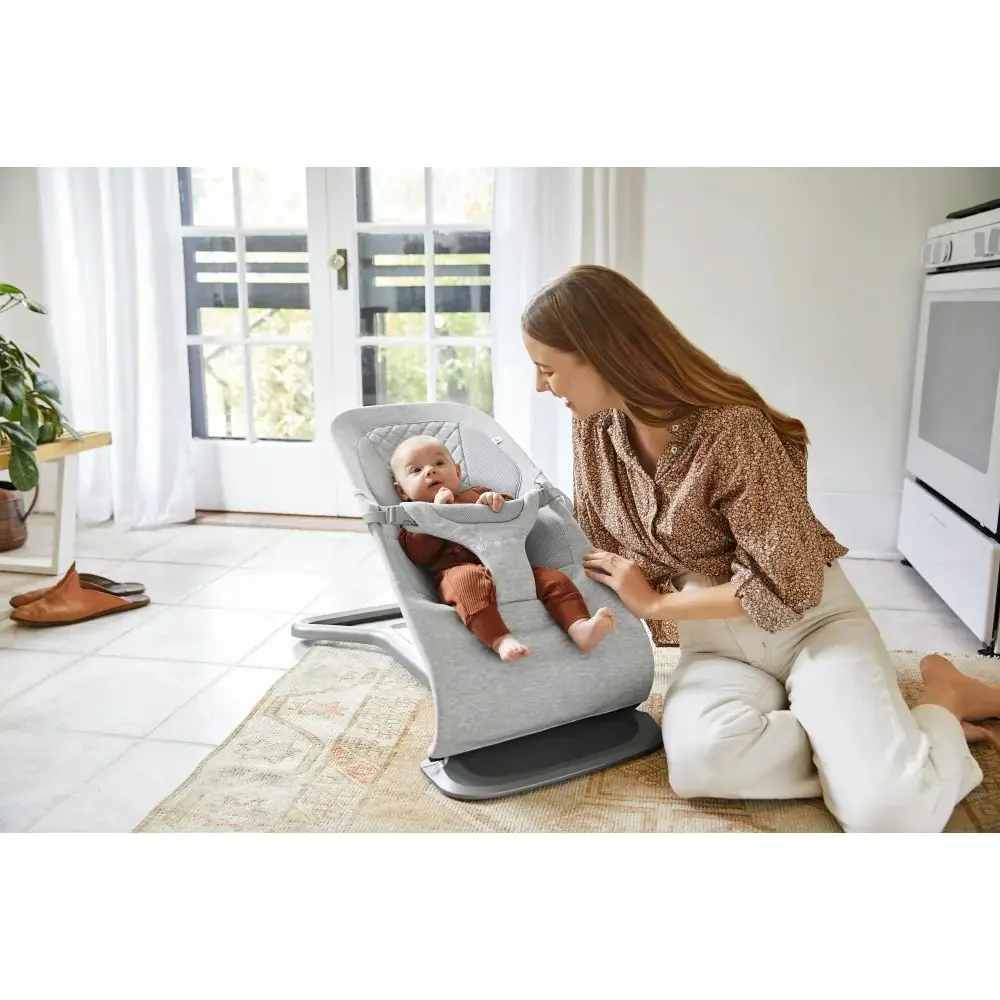 Ergobaby Evolve 3 in 1 Bouncer | Light Grey