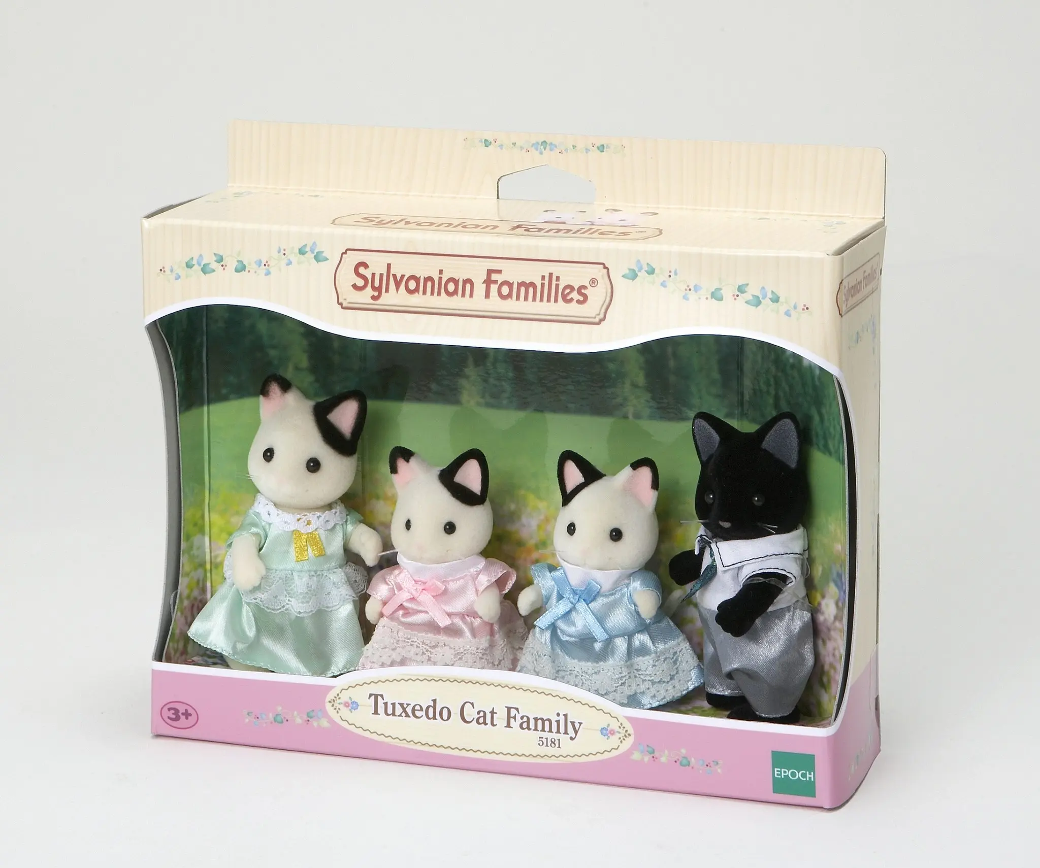 Sylvanian Families - Tuxedo Cat Family | SF5181