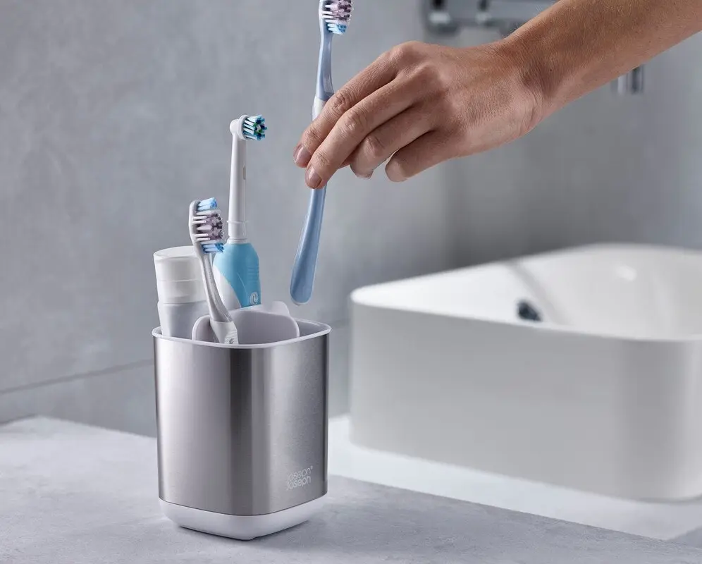 Joseph Joseph EasyStoreÃ¢â€žÂ¢ Steel Toothbrush Holder