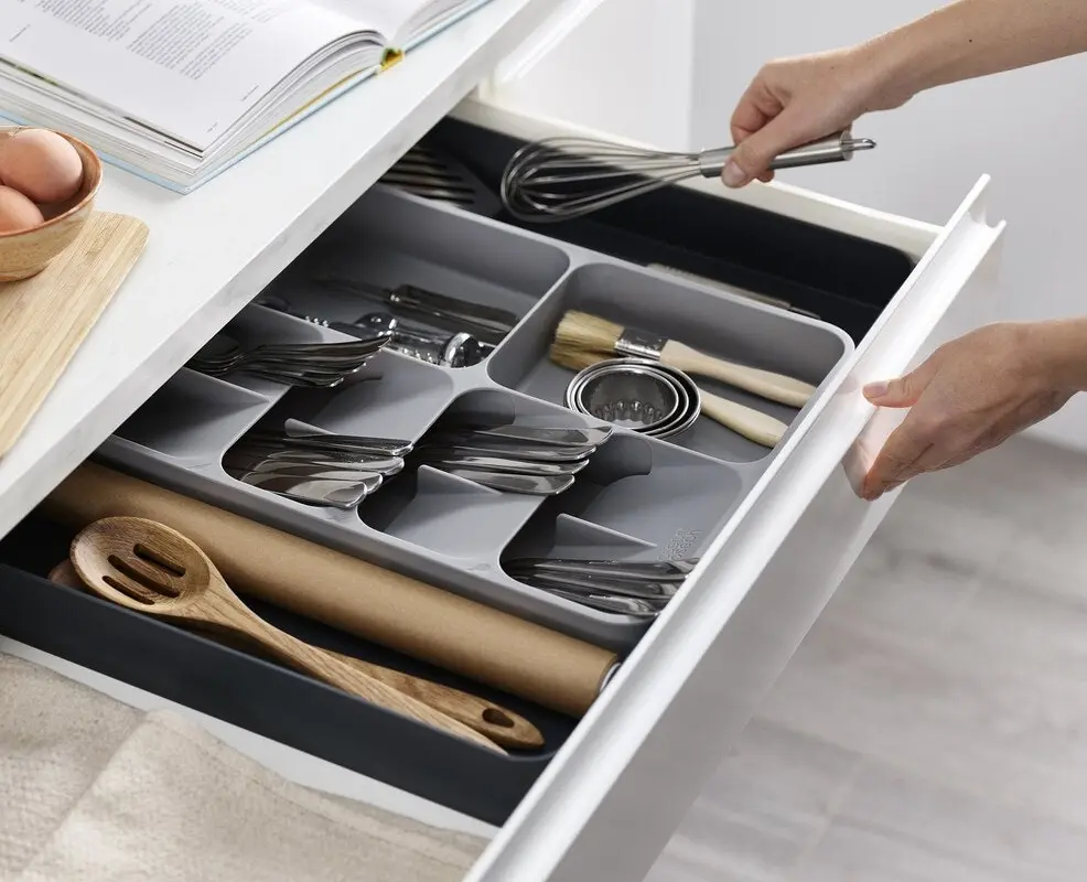 Joseph Joseph DrawerStoreÃ¢â€žÂ¢ Expanding Cutlery, Utensil & Gadgets Organiser - Grey