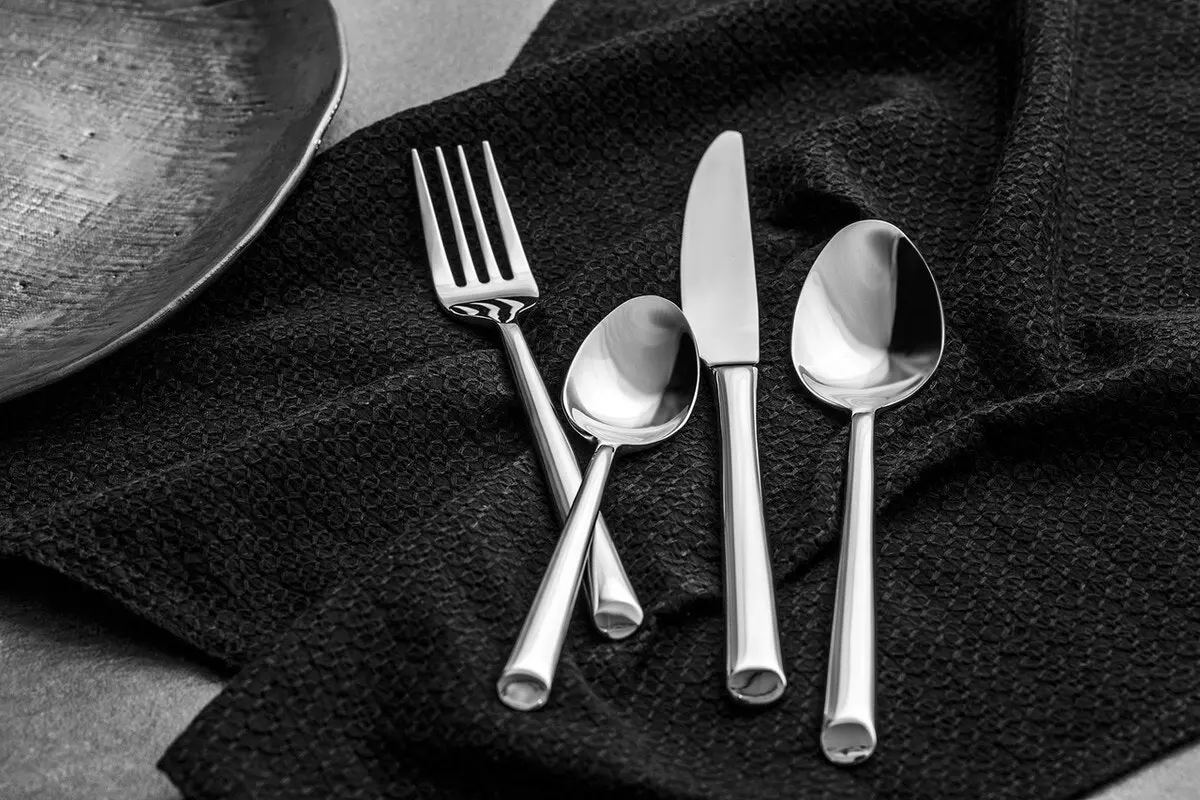 ShervinVerkil Beauty 24 Piece Cutlery Set - stainless Steel