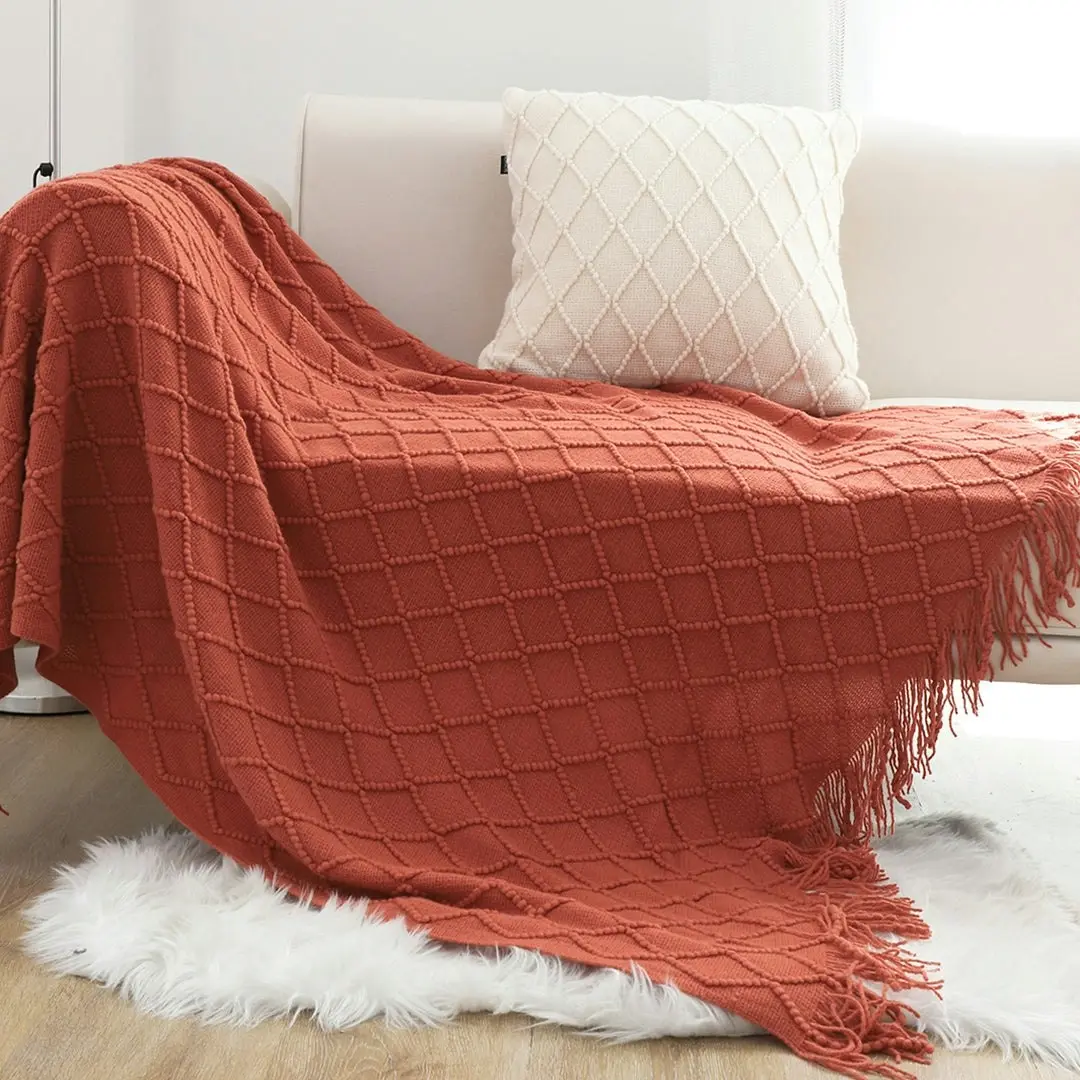 Soga Red Diamond Pattern Knitted Throw Blanket Warm Cozy Woven Cover Couch Bed Sofa Home Decor with Tassels