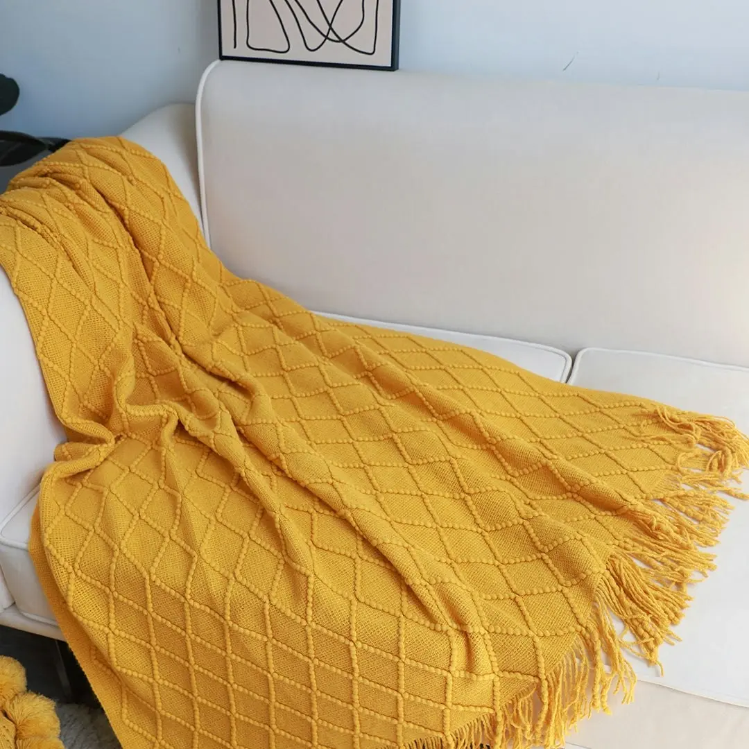 Soga Yellow Diamond Pattern Knitted Throw Blanket Warm Cozy Woven Cover Couch Bed Sofa Home Decor with Tassels