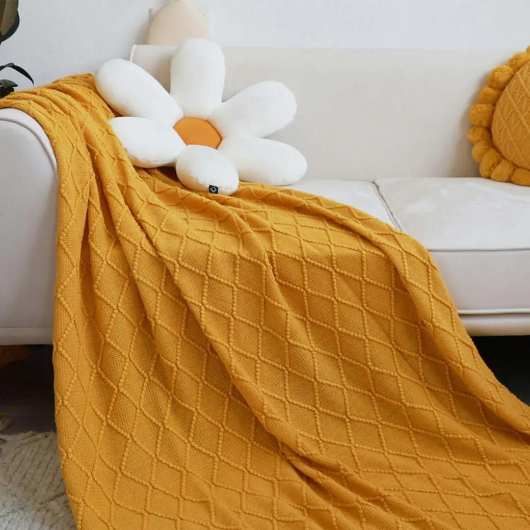 Soga Yellow Diamond Pattern Knitted Throw Blanket Warm Cozy Woven Cover Couch Bed Sofa Home Decor with Tassels