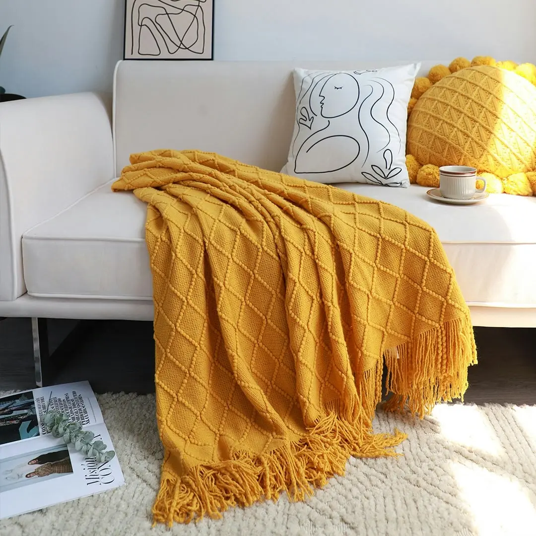 Soga Yellow Diamond Pattern Knitted Throw Blanket Warm Cozy Woven Cover Couch Bed Sofa Home Decor with Tassels