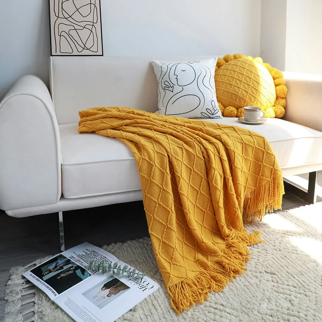 Soga Yellow Diamond Pattern Knitted Throw Blanket Warm Cozy Woven Cover Couch Bed Sofa Home Decor with Tassels