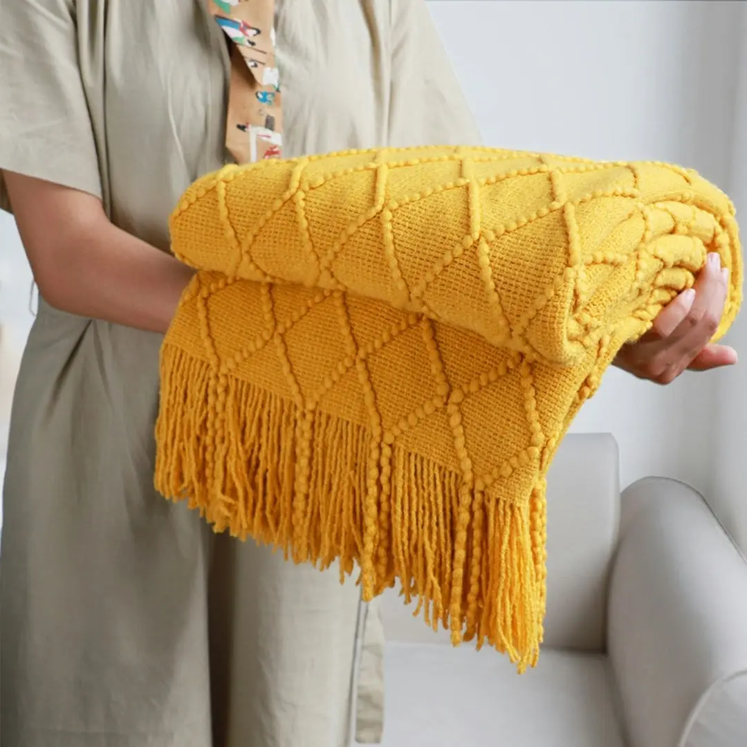 Soga Yellow Diamond Pattern Knitted Throw Blanket Warm Cozy Woven Cover Couch Bed Sofa Home Decor with Tassels