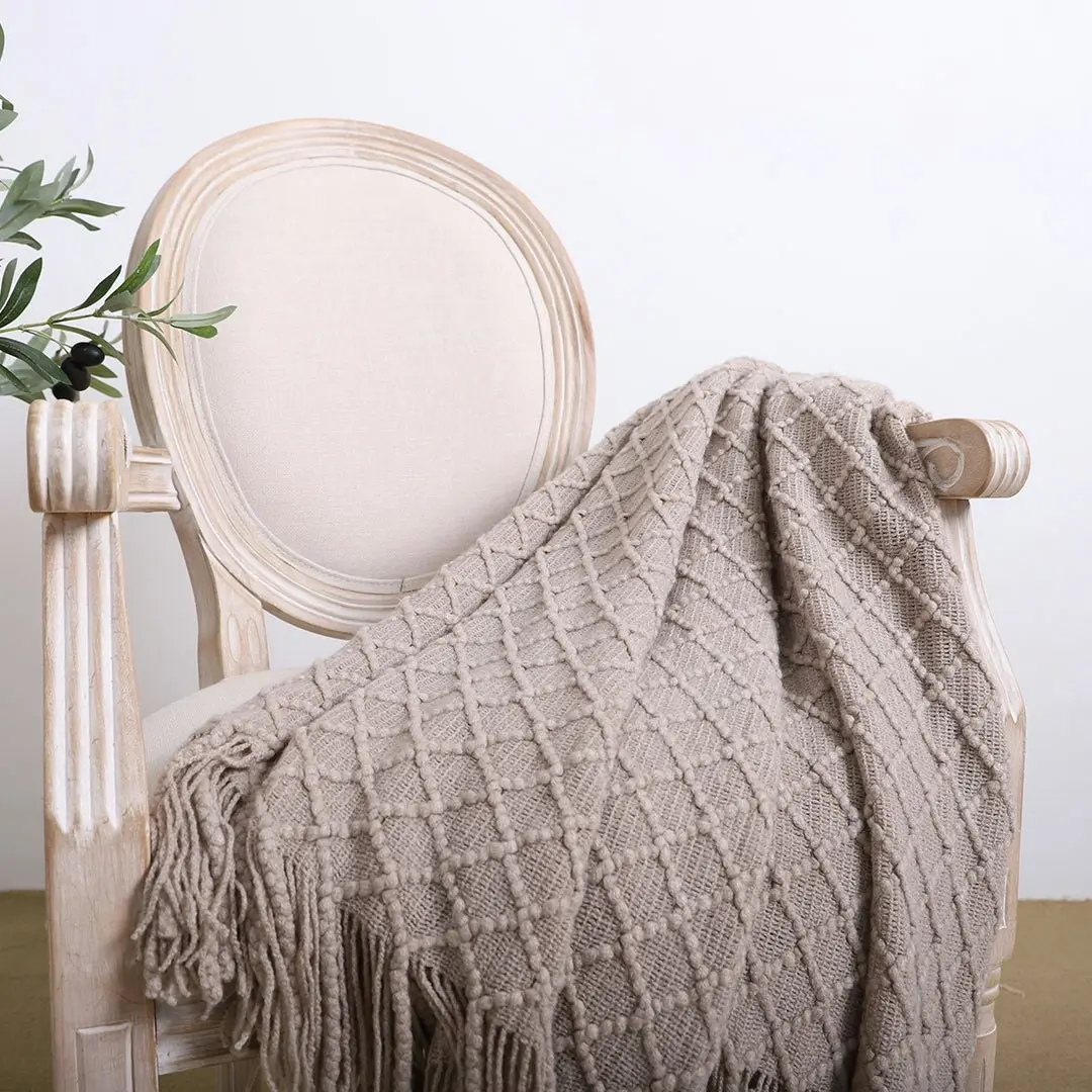 Soga Coffee Diamond Pattern Knitted Throw Blanket Warm Cozy Woven Cover Couch Bed Sofa Home Decor with Tassels