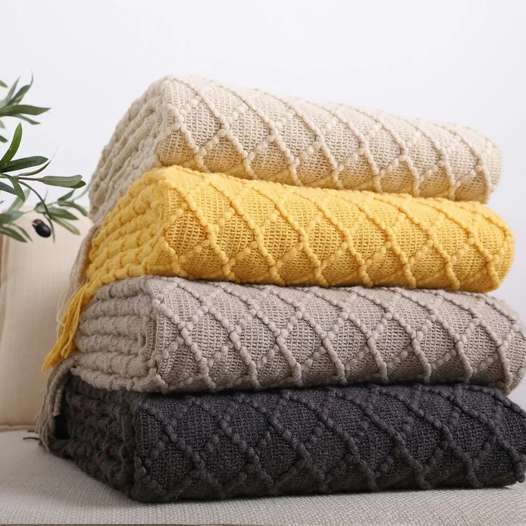 Soga Coffee Diamond Pattern Knitted Throw Blanket Warm Cozy Woven Cover Couch Bed Sofa Home Decor with Tassels