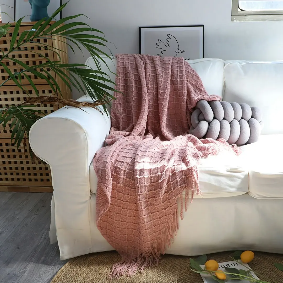 Soga Pink Diamond Pattern Knitted Throw Blanket Warm Cozy Woven Cover Couch Bed Sofa Home Decor with Tassels