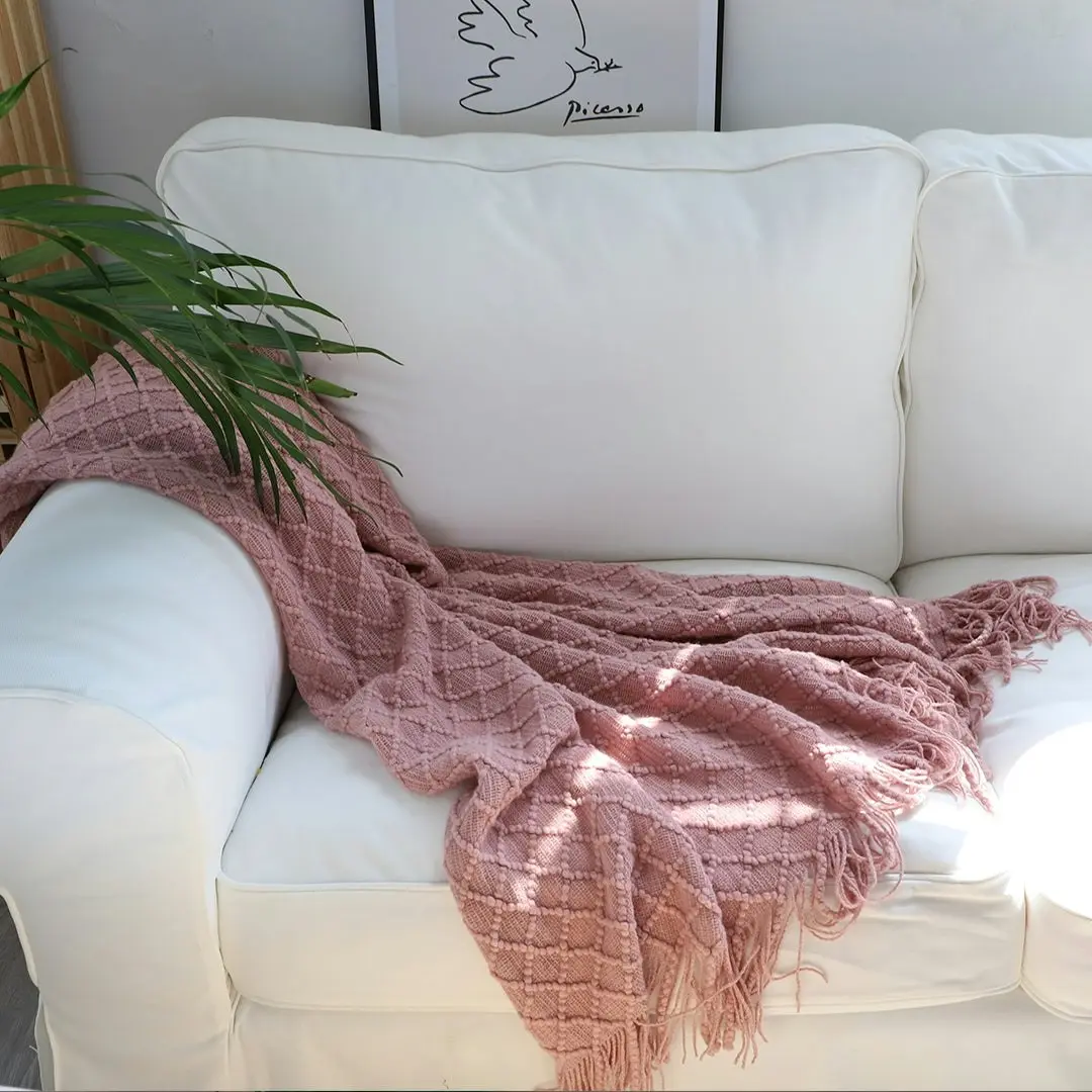 Soga Pink Diamond Pattern Knitted Throw Blanket Warm Cozy Woven Cover Couch Bed Sofa Home Decor with Tassels