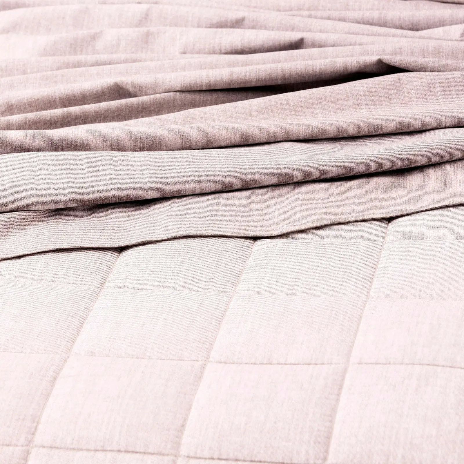 Paradis Chambray Quilted Quilt Cover Plum