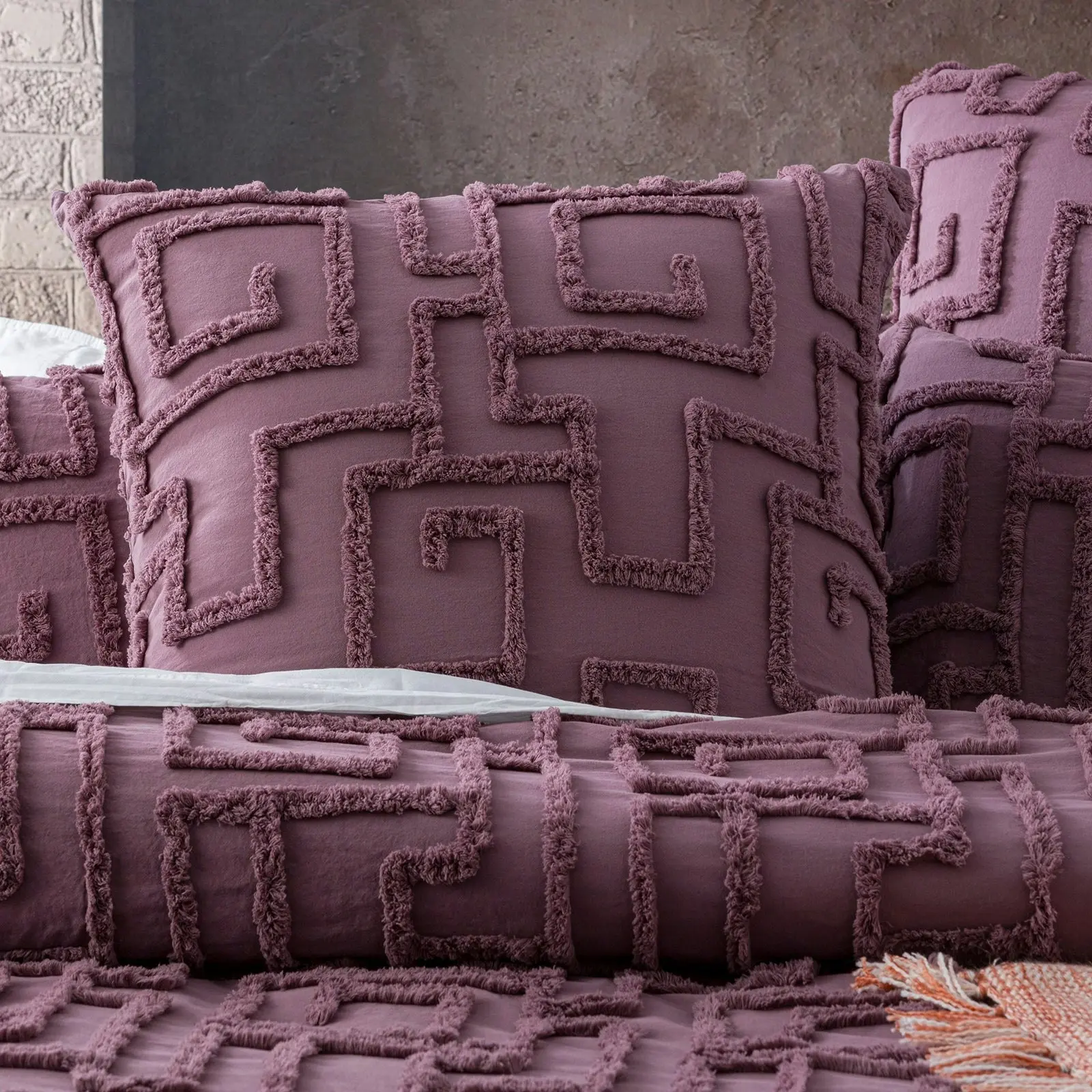 Riley Quilt Cover Tufted Cotton Chenille Set Grape