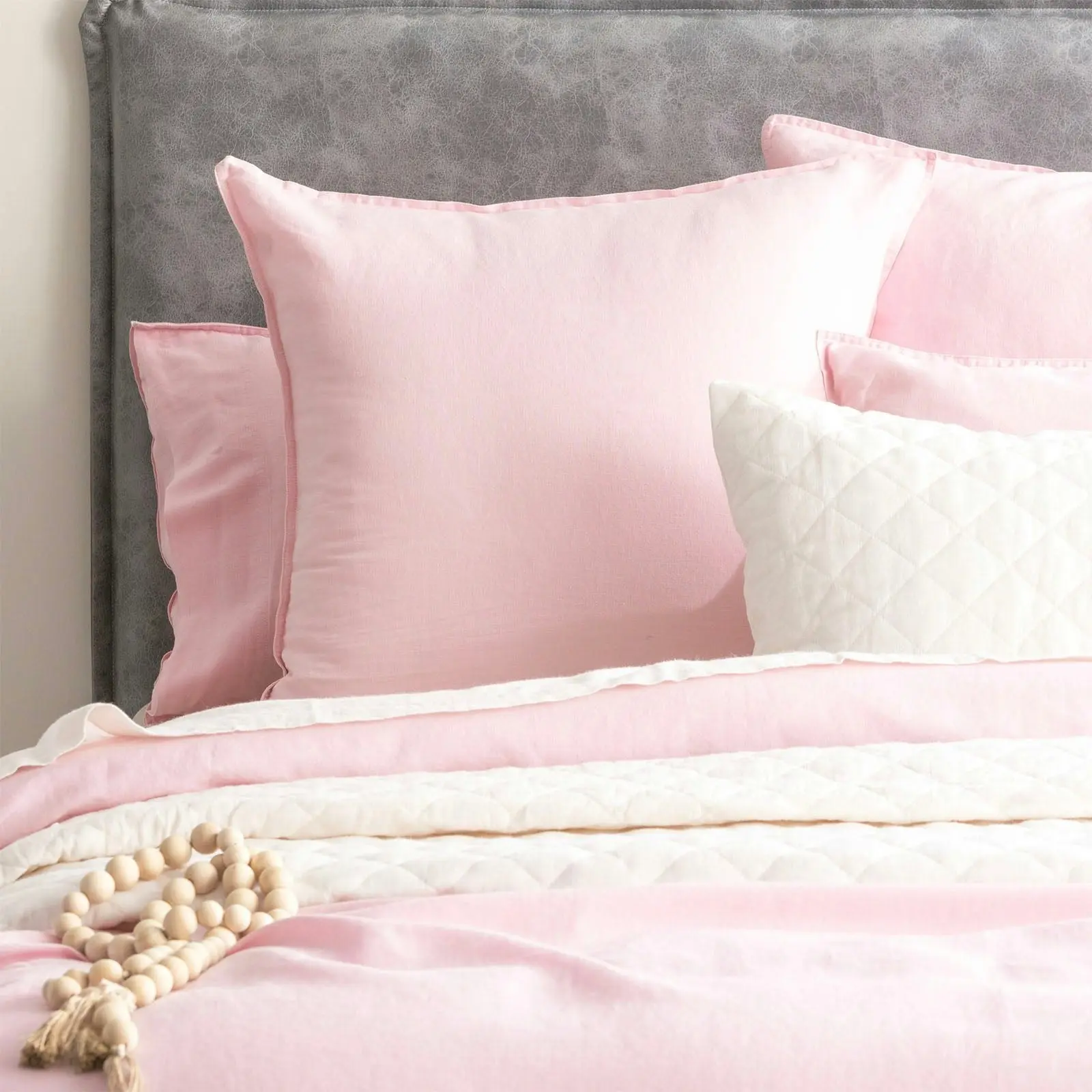 Cavallo Linen Quilt cover Rose