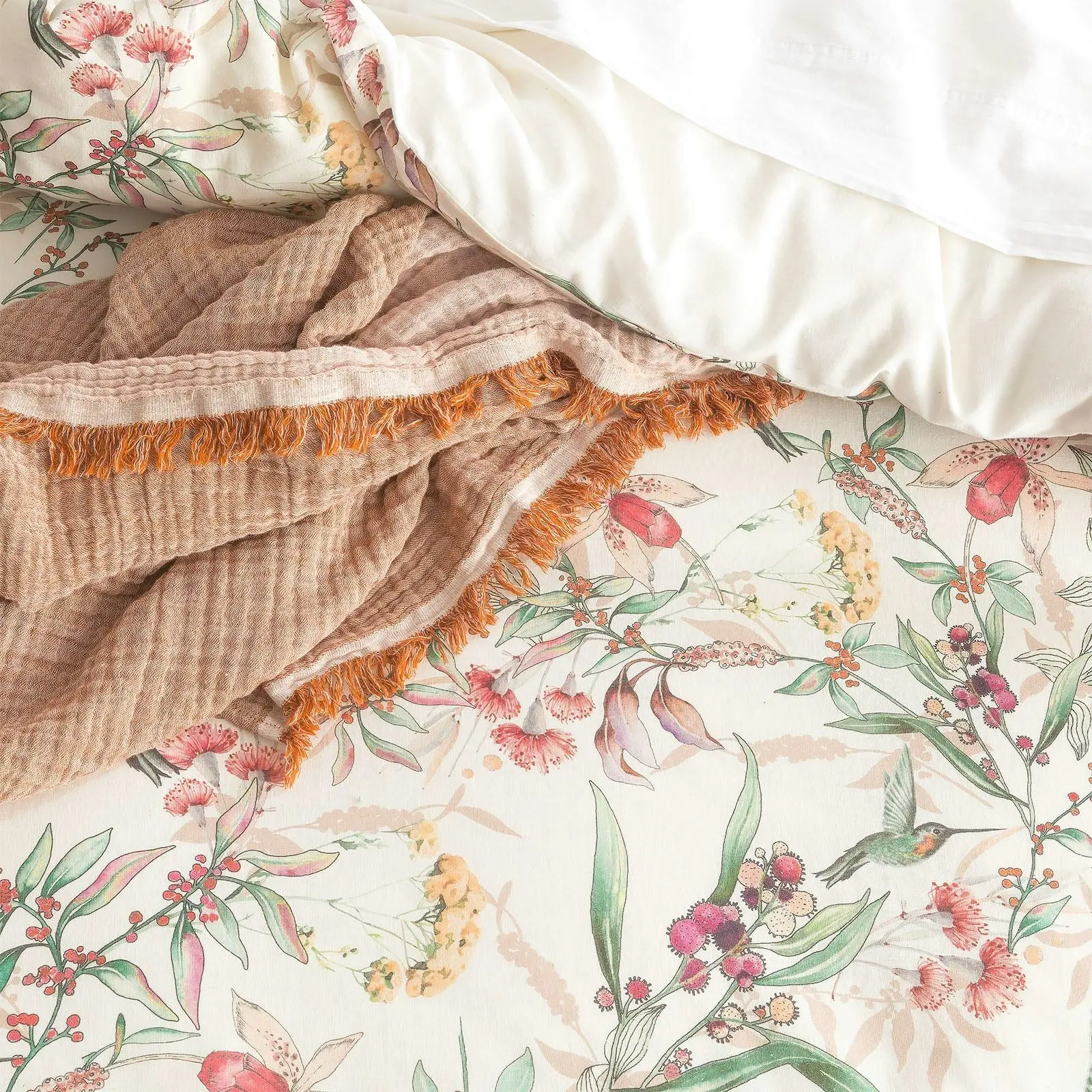 Cavallo Linen Quilt cover Banksia