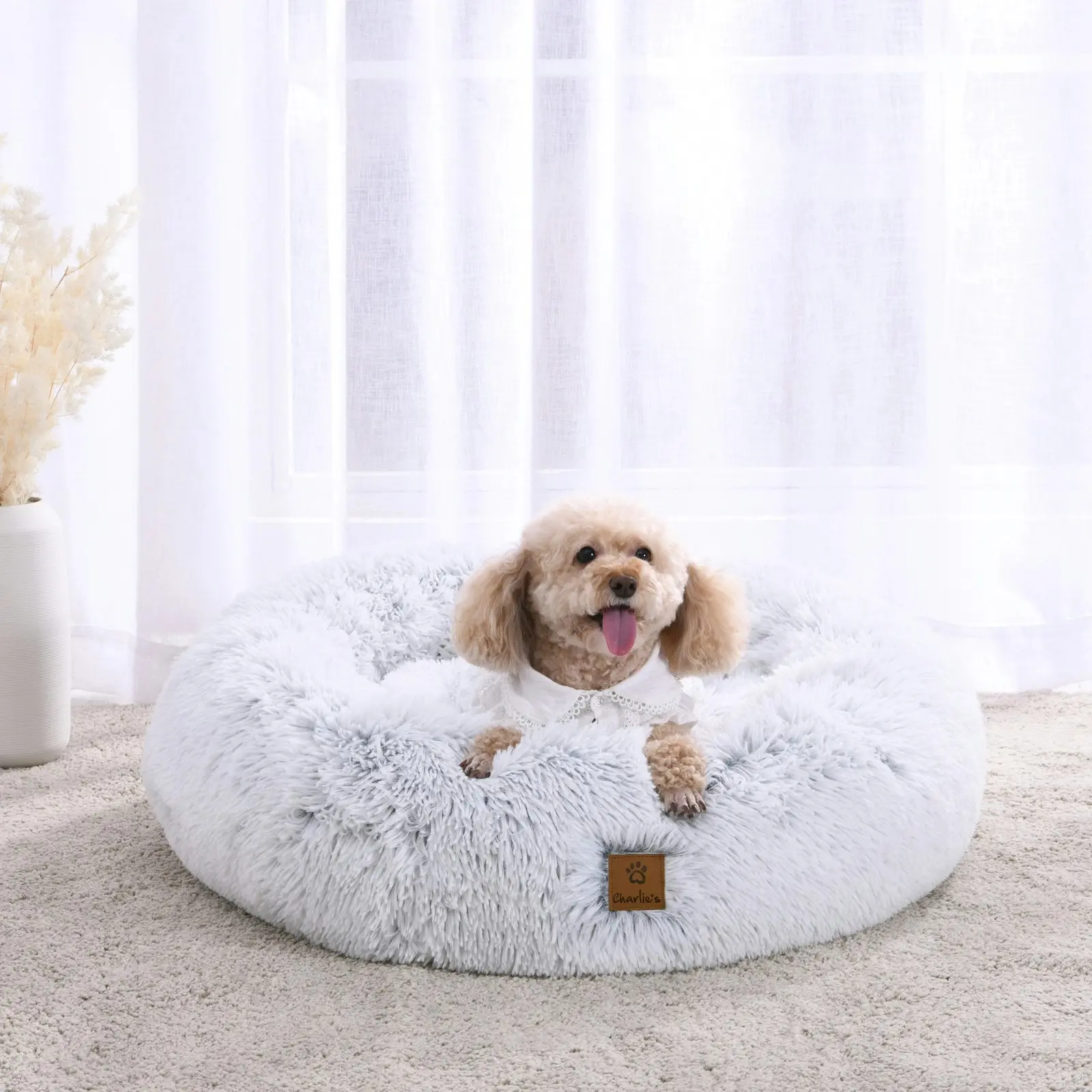 Charlie's Shaggy Faux Fur Donut Calming Pet Nest Bed Artic White Chinchilla Medium