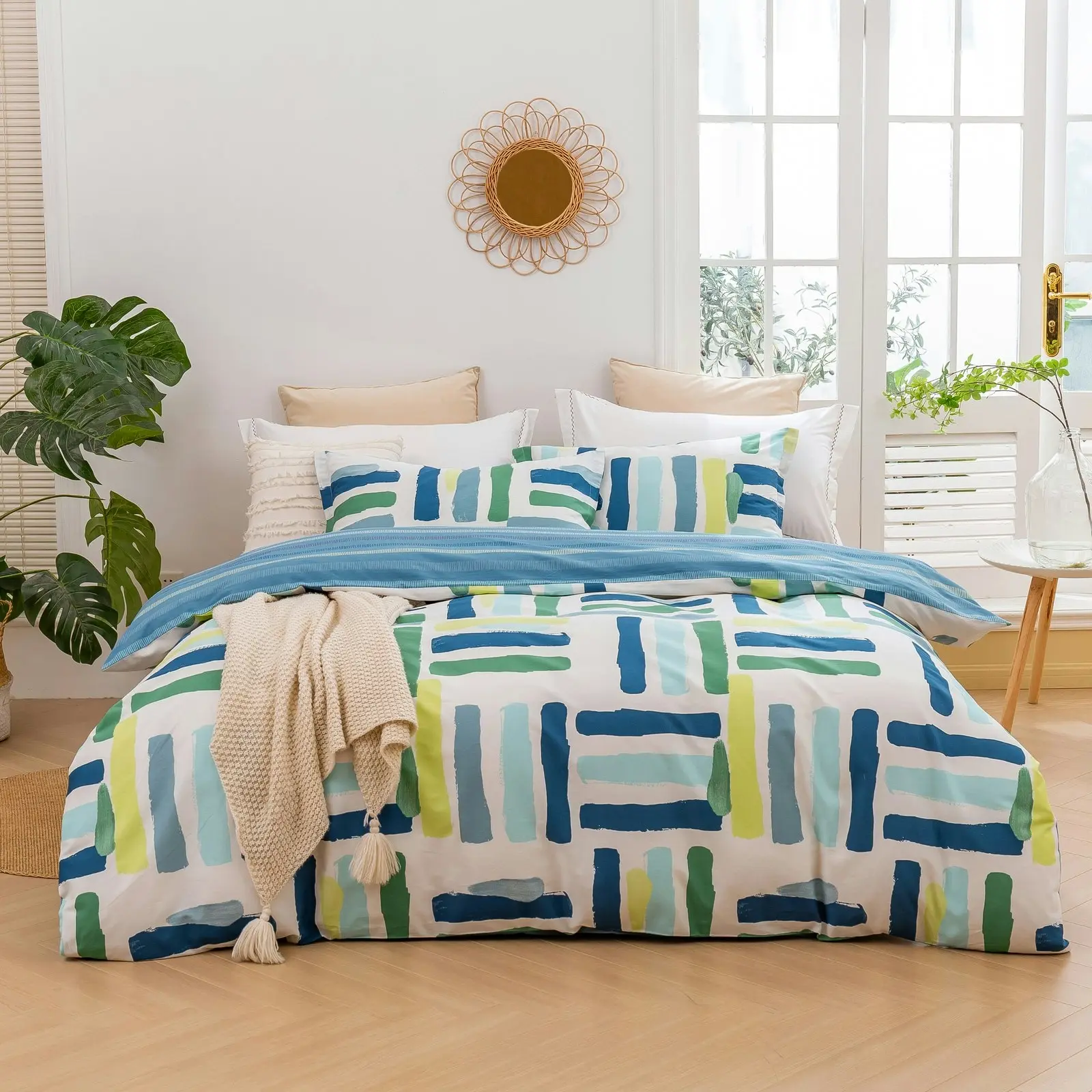 Dreamaker Rio Stripes 100% Cotton Reversible Quilt Cover Set Blue Queen Bed