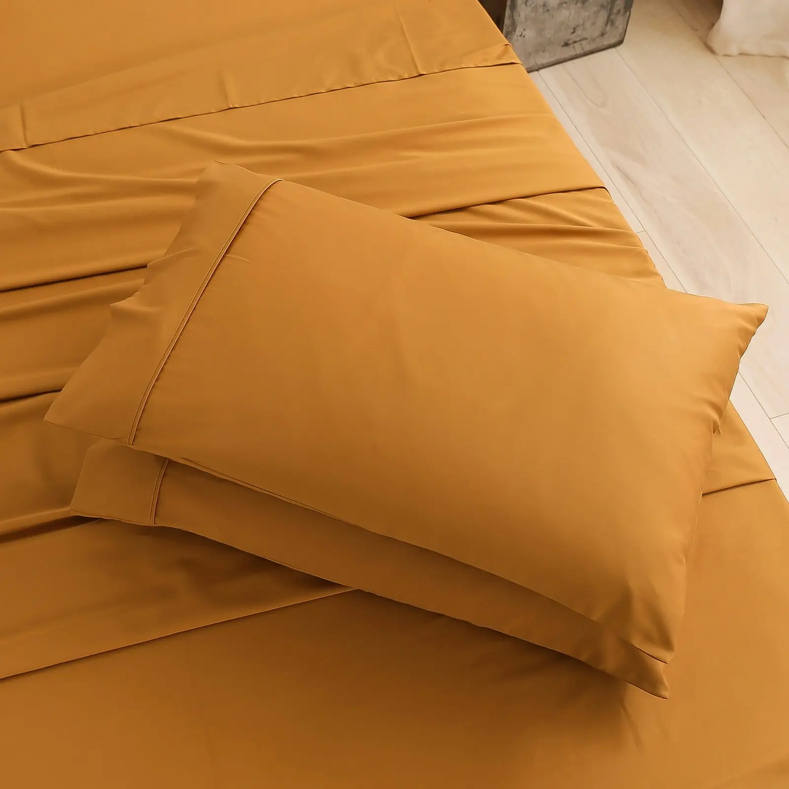 Serene 400TC Bamboo Cotton Blend Sateen Sheet Set RUST King Single Bed