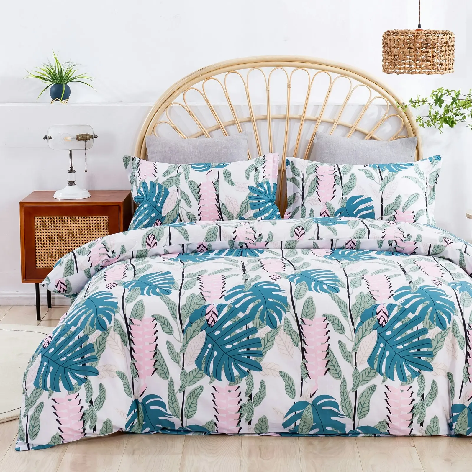 Dreamaker Printed Quilt Cover Set Natural King Single Bed