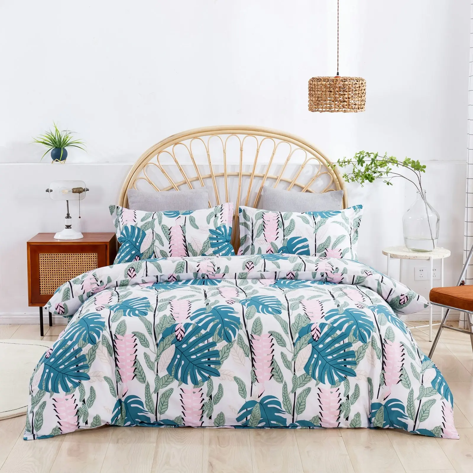 Dreamaker Printed Quilt Cover Set Natural Double Bed