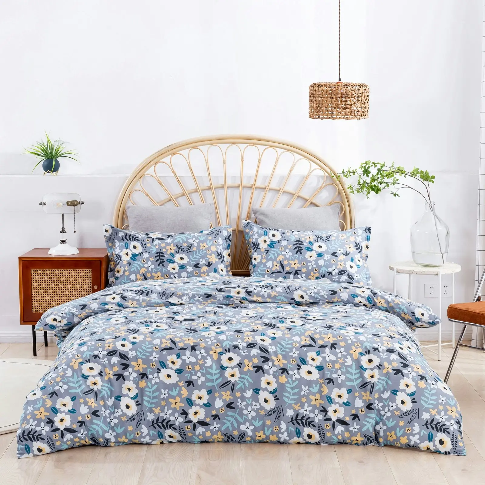 Dreamaker Alice Grey 100% Cotton Quilt Cover Set Super King Bed