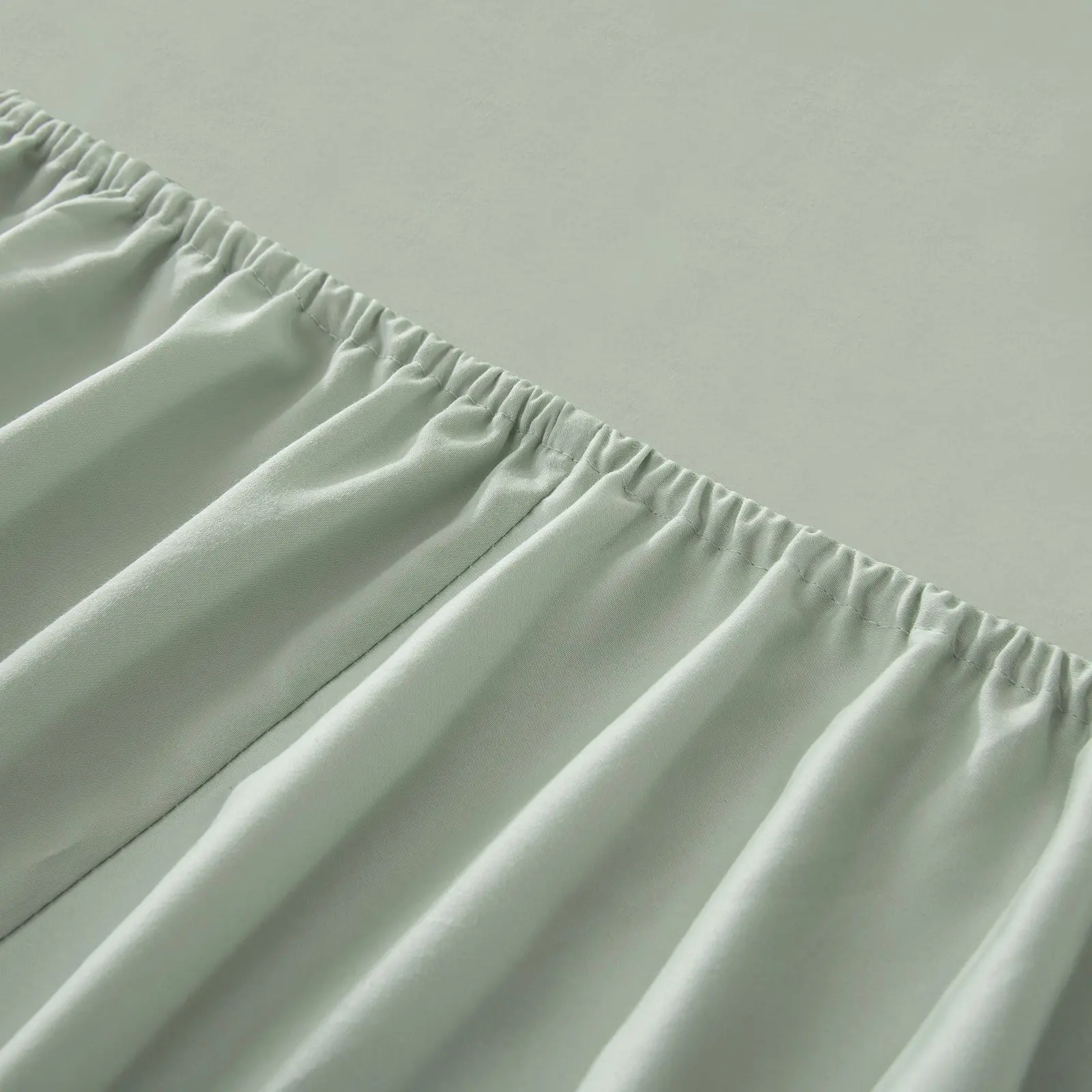 ESSN 500TC Cotton Sateen Fitted Sheet Set Sage Queen Bed