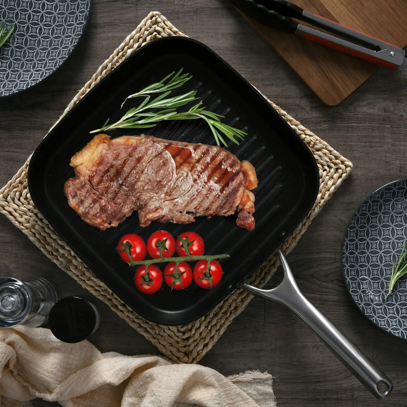 Gourmet Kitchen Meteore Non-Stick Square Grill Pan 28cm